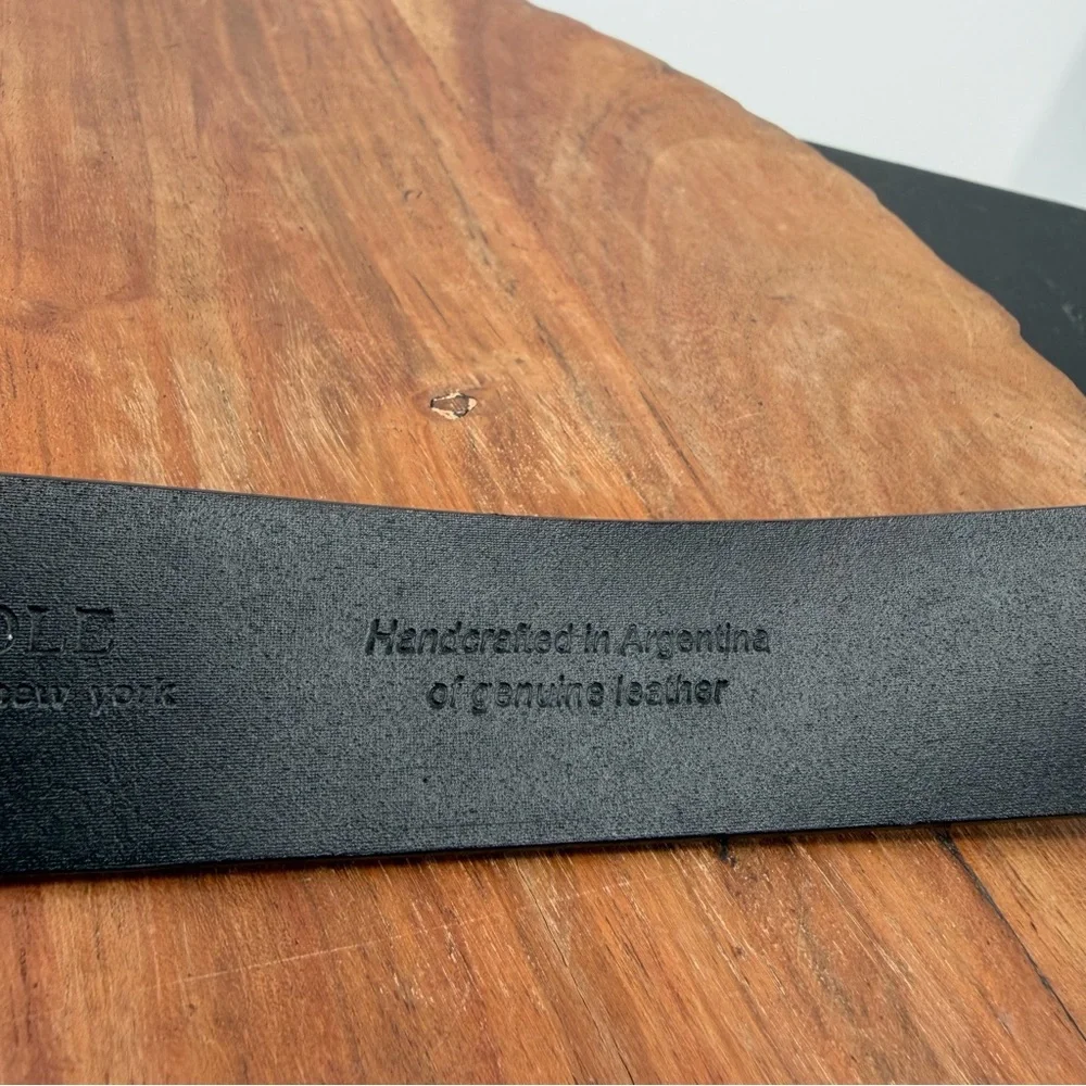 Kenneth Cole New York‎ Mens Black Leather Belt silver Buckle Sz 38 1-3/8”Wide